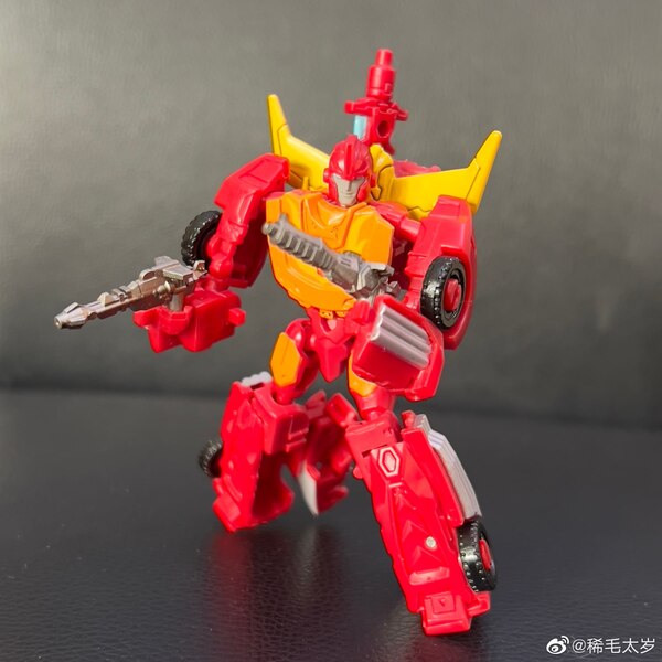 Transformers Kingdom Core Class Hot Rod Custom Upgrade Kit Image  (4 of 9)